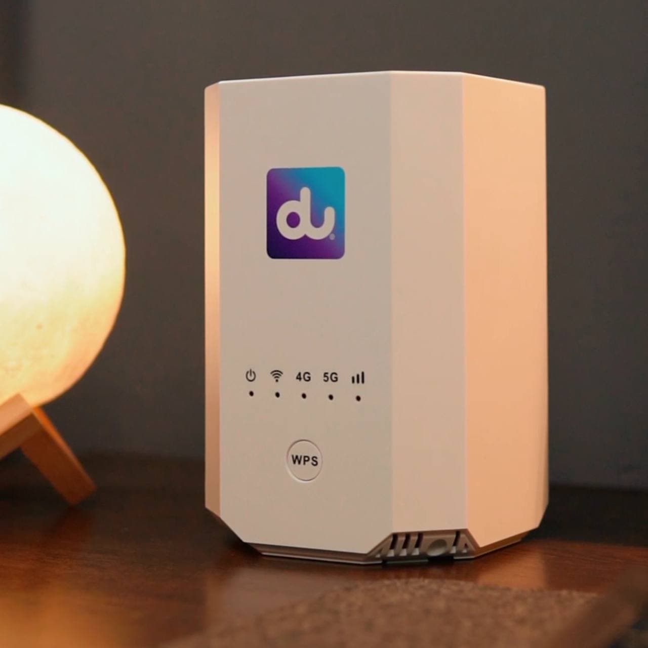 مودم رومیزی Tozed ZLT X28 Pro — نمای کناری