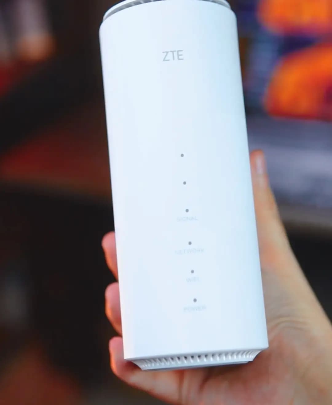 مودم رومیزی فایوجی 4G/TDLTE/5G برند ZTE مدل MC801A — تصویر 4