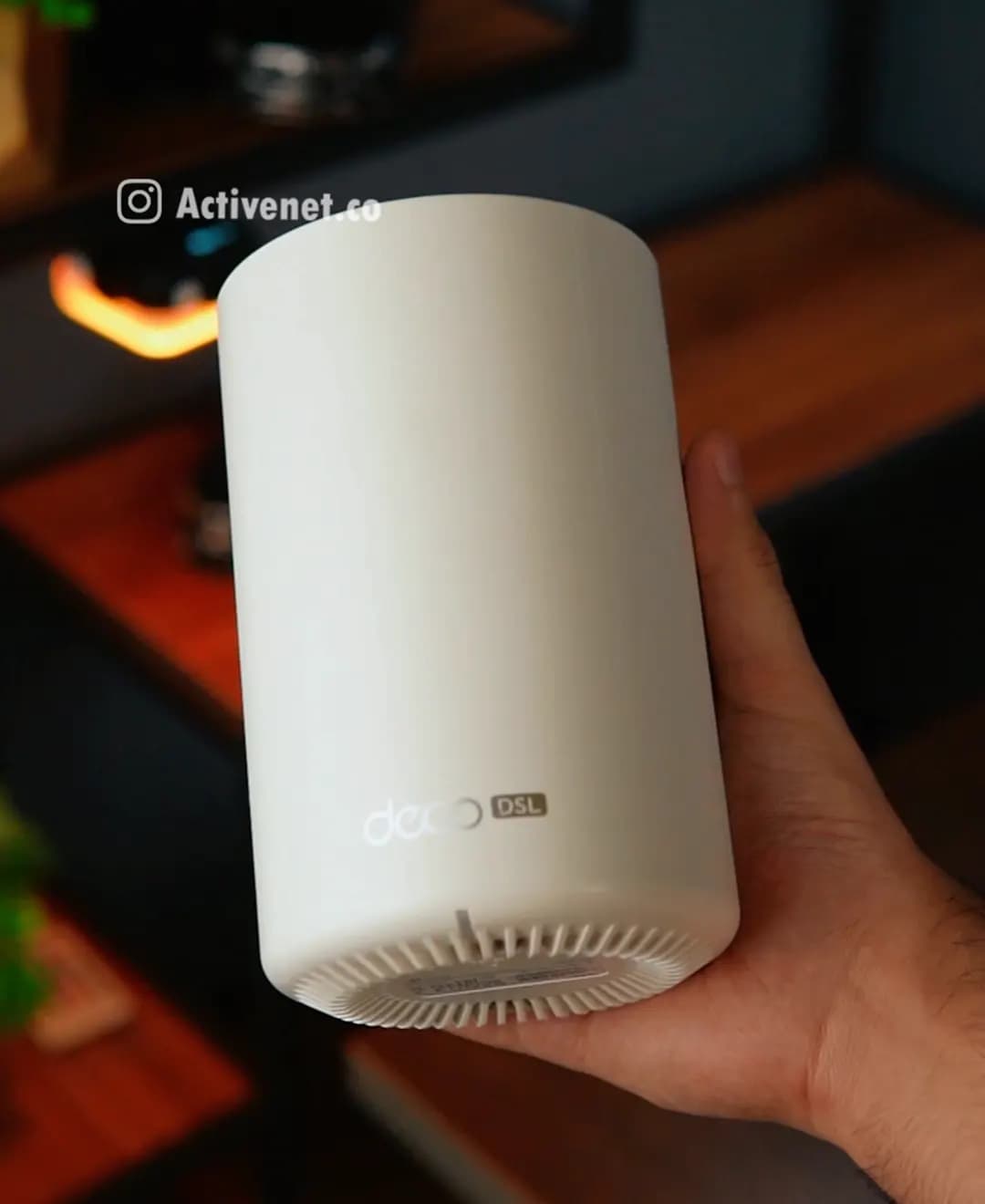 مودم TP-Link Deco X50 DSL — در دست